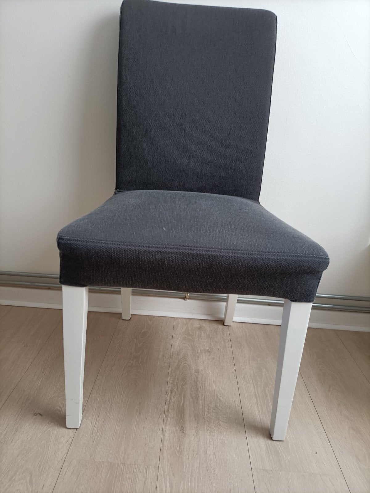 4 stoelen Henriksdal -Ikea, Ophalen