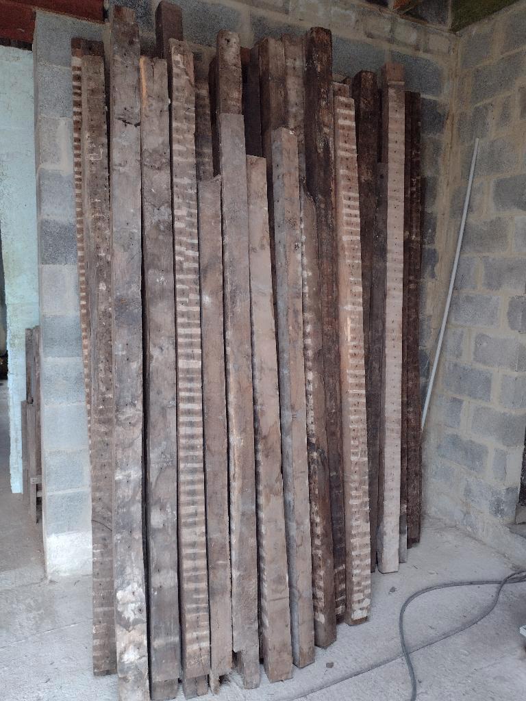 Chevrons anciens en chêne, Bricolage & Construction, Enlèvement, Utilisé, Chêne