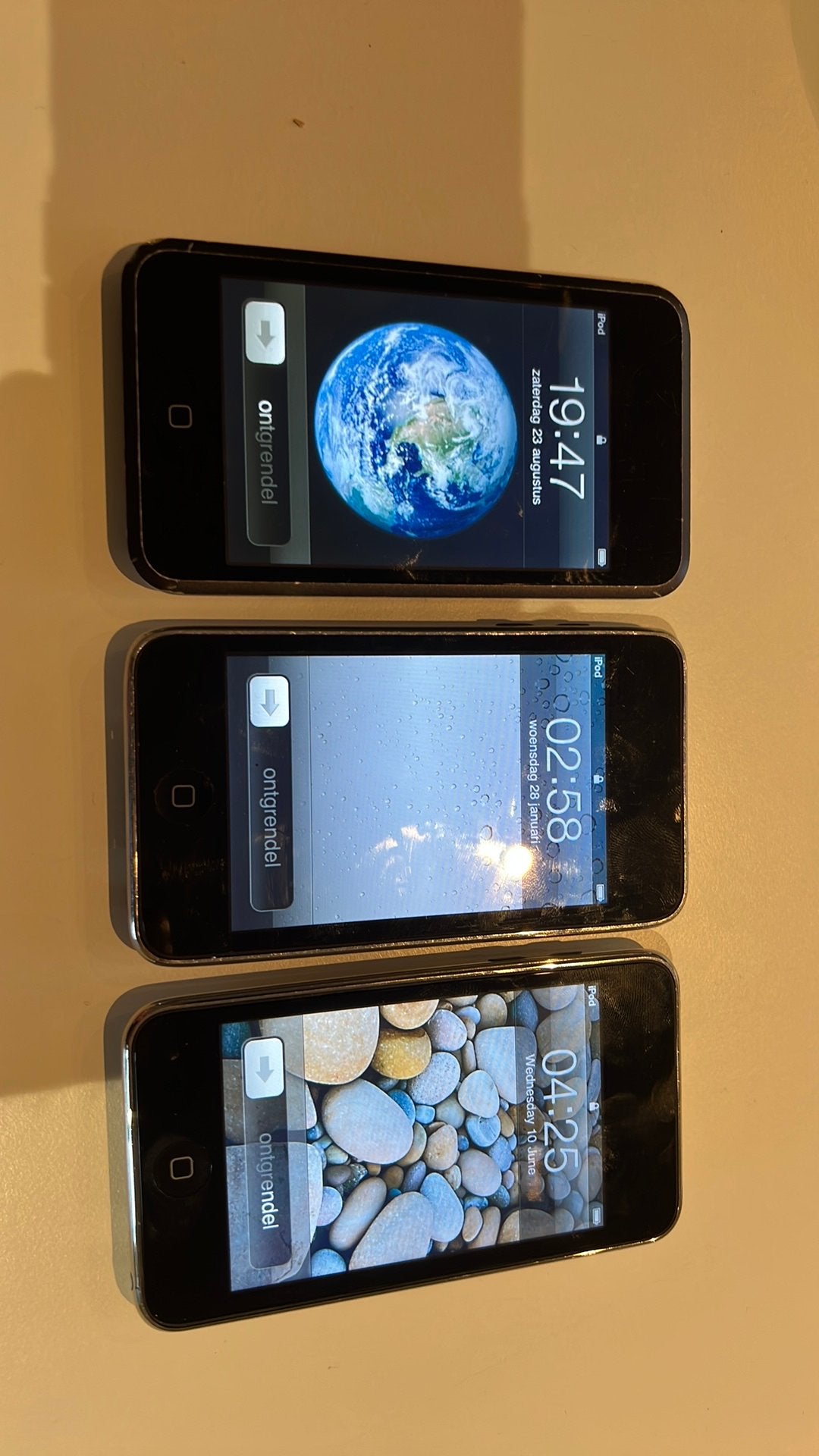 Ipod Touch gen 1, 2 en 3, Enlèvement ou Envoi, Utilisé, Fil ou câble, Apple