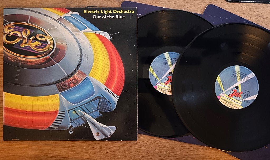 ELECTRIC LIGHT ORCHESTRA - Out of the blue ( 2LP set ), Gebruikt, Verzenden, Classic Rock, 12 inch