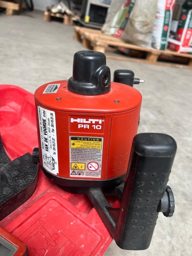 Hilti laser, Doe-het-zelf en Bouw, Ophalen