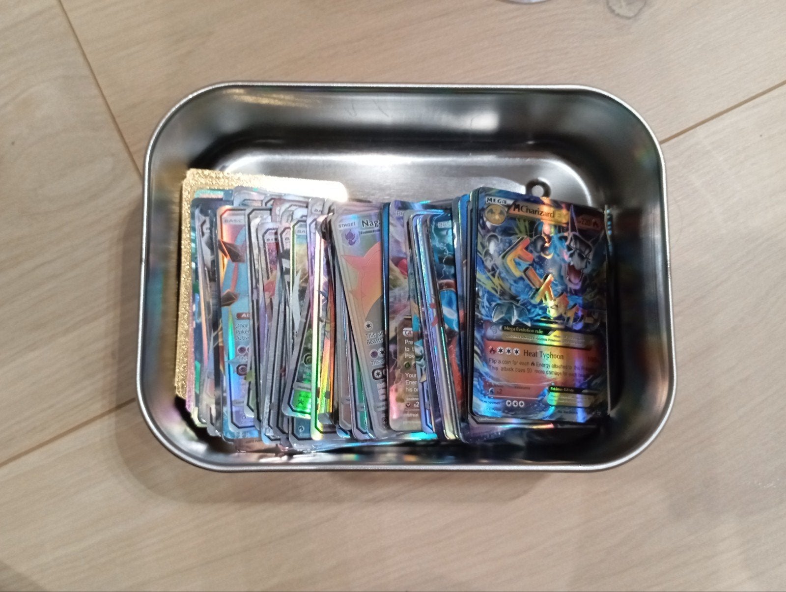 Nagemaakte Pokemon kaarten, Enlèvement