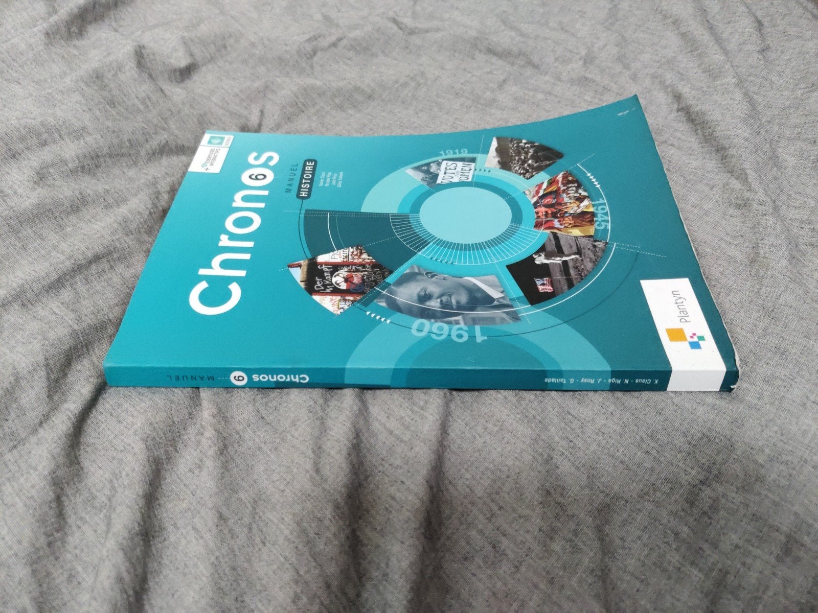 Livre scolaire : " chronos 6" manuel histoire, Livres, Livres scolaires, Enlèvement ou Envoi, Secondaire, Histoire