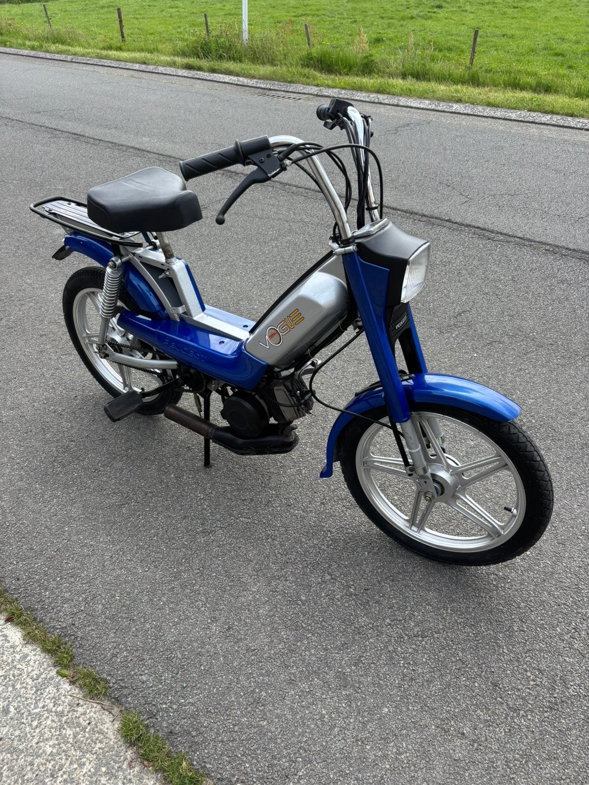 Peugeot 103 vogue, Fietsen en Brommers, Ophalen, Zo goed als nieuw