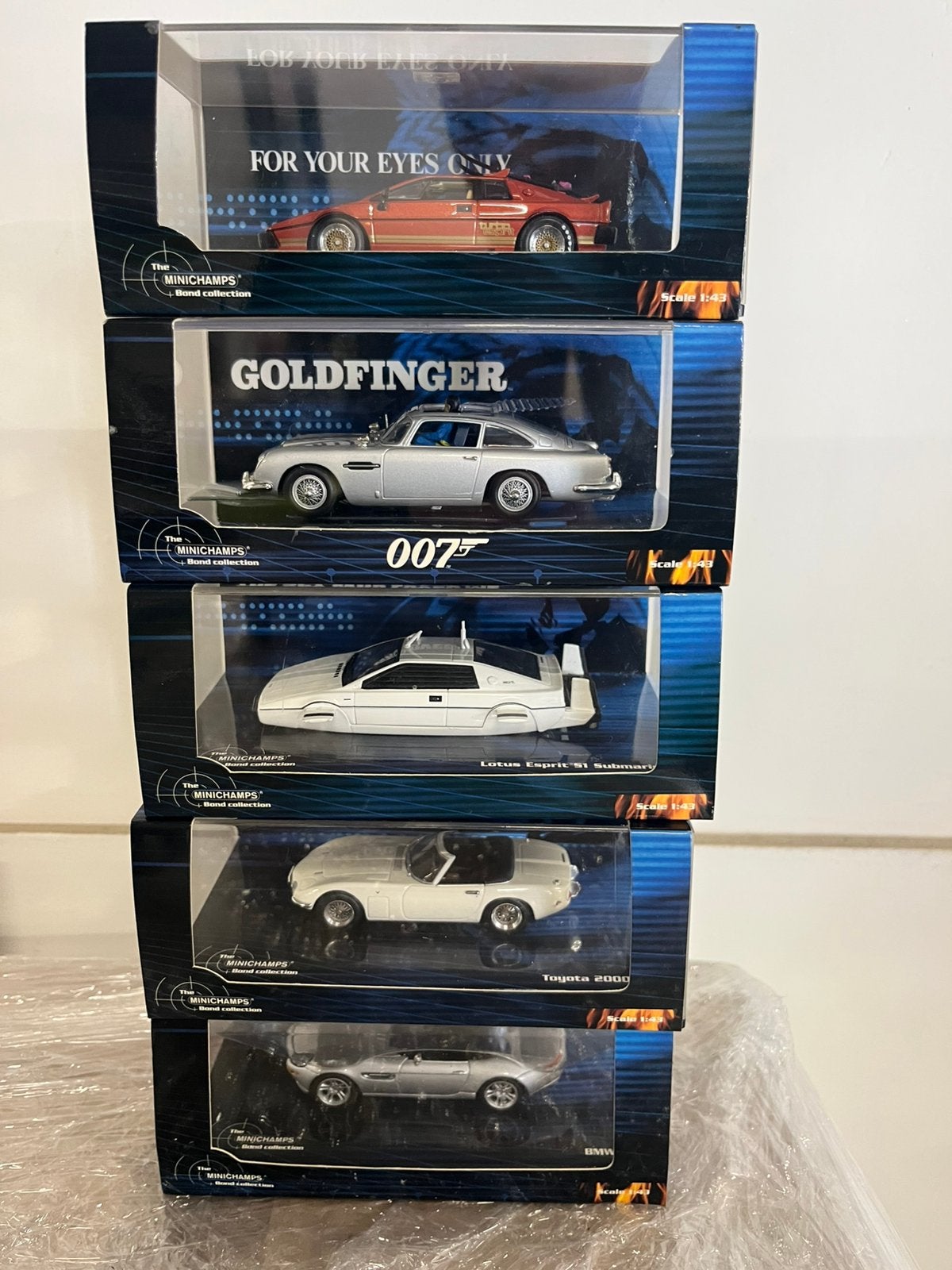CORGI & MINICHAMPS bond Collections état Neuf., Enlèvement ou Envoi, Neuf, Voiture, MiniChamps