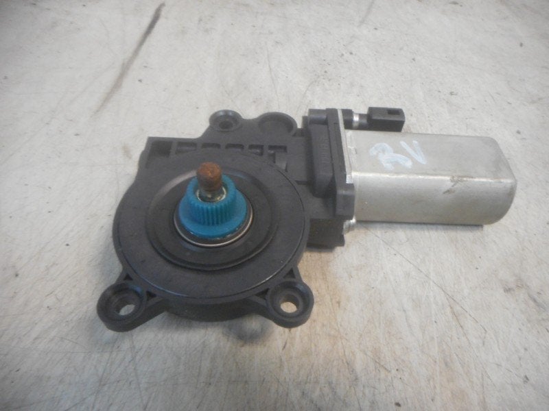 MOTEUR LEVE VITRE ELECTRIQUE DROIT Ford Fiesta 5 (JD / JH), Droite, Henry-Ford-Straße  1
50735  Köln, DE, Ford-Werke GmbH, Kunden@ford.com