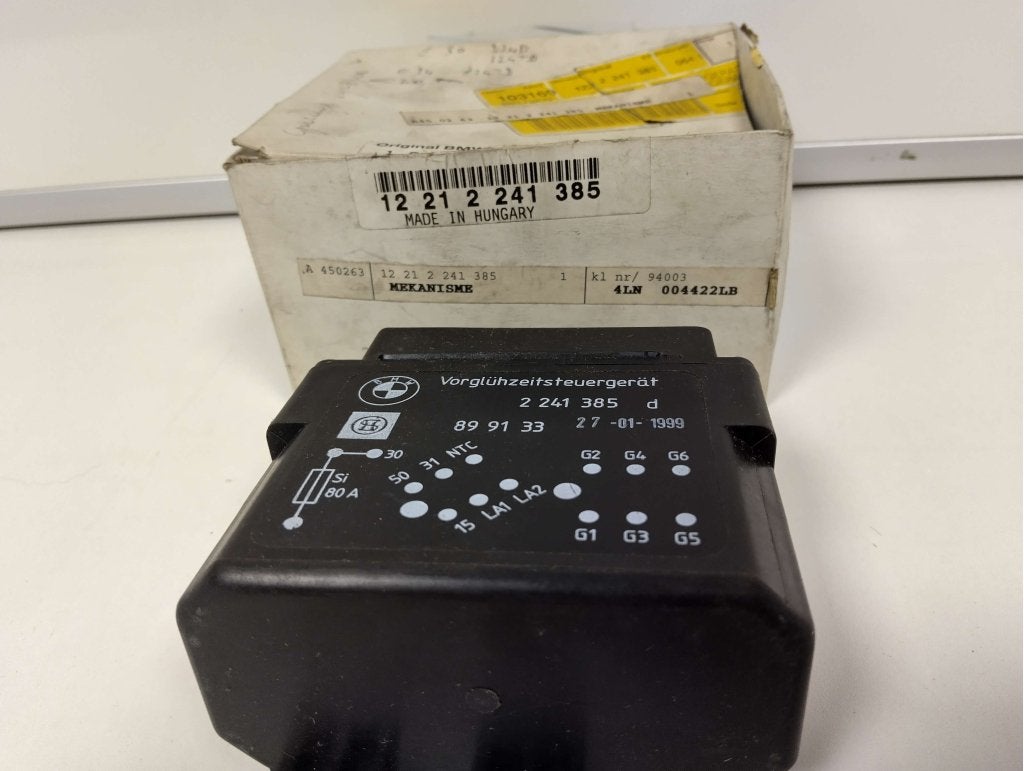 BMW E30 E34 voorgloeirelais 12212241385 NIEUW, Enlèvement ou Envoi, Niet ingevuld, BMW, Niet ingevuld