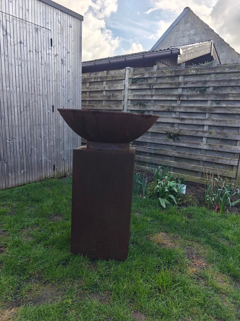 Vuurschaal/barbecue in cortenstaal, Tuin en Terras, Houtskoolbarbecues, Ophalen