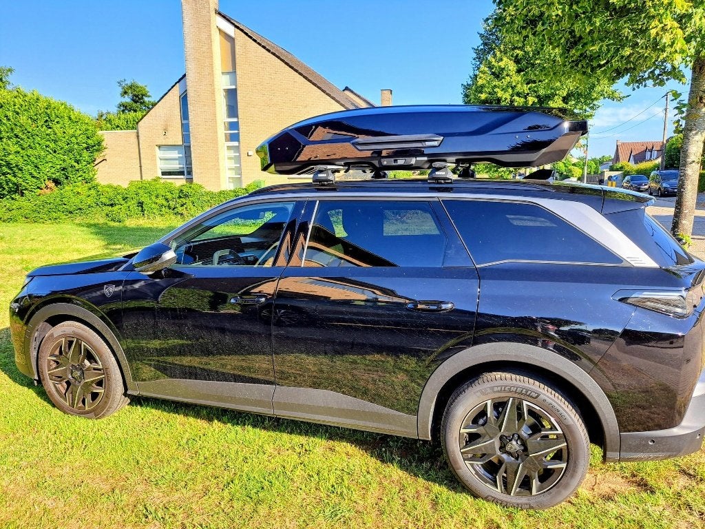Te huur: maxi dakkoffer Thule Motion 3 XXL  600L, Ophalen, Zo goed als nieuw