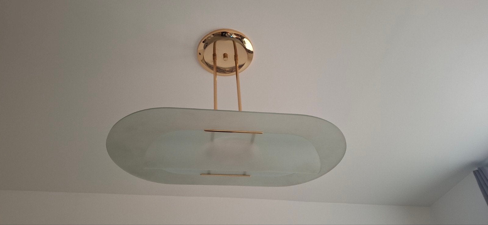 Suspension ovale en verre dépoli et laiton, design italien m, Maison & Meubles, Enlèvement, Verre
