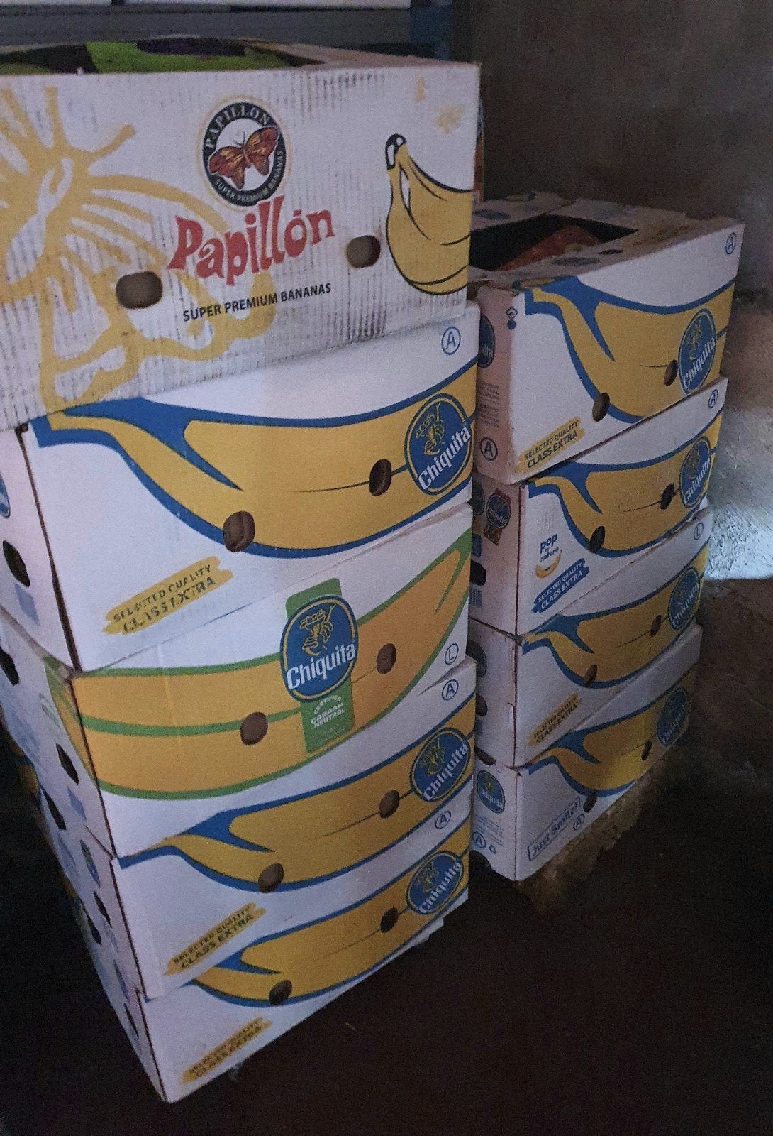 10 dozen rommelmarkt gerief, Ophalen