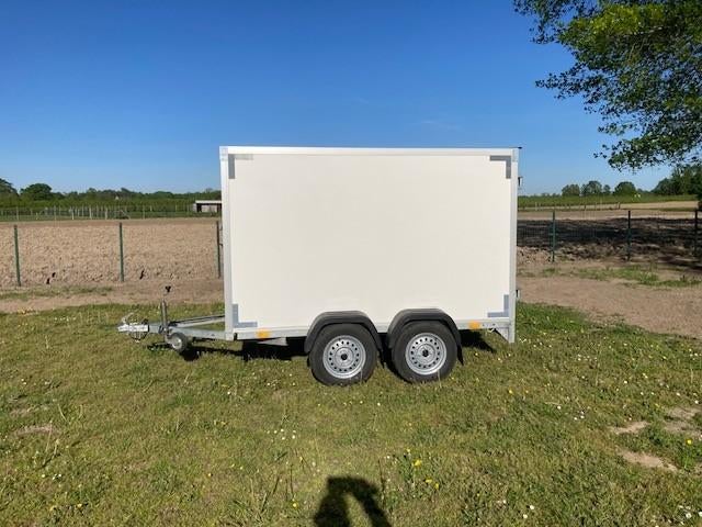 Gesloten aanhangwagen dubbelas 750kg, Auto diversen, Aanhangers en Bagagewagens, Ophalen, Zo goed als nieuw