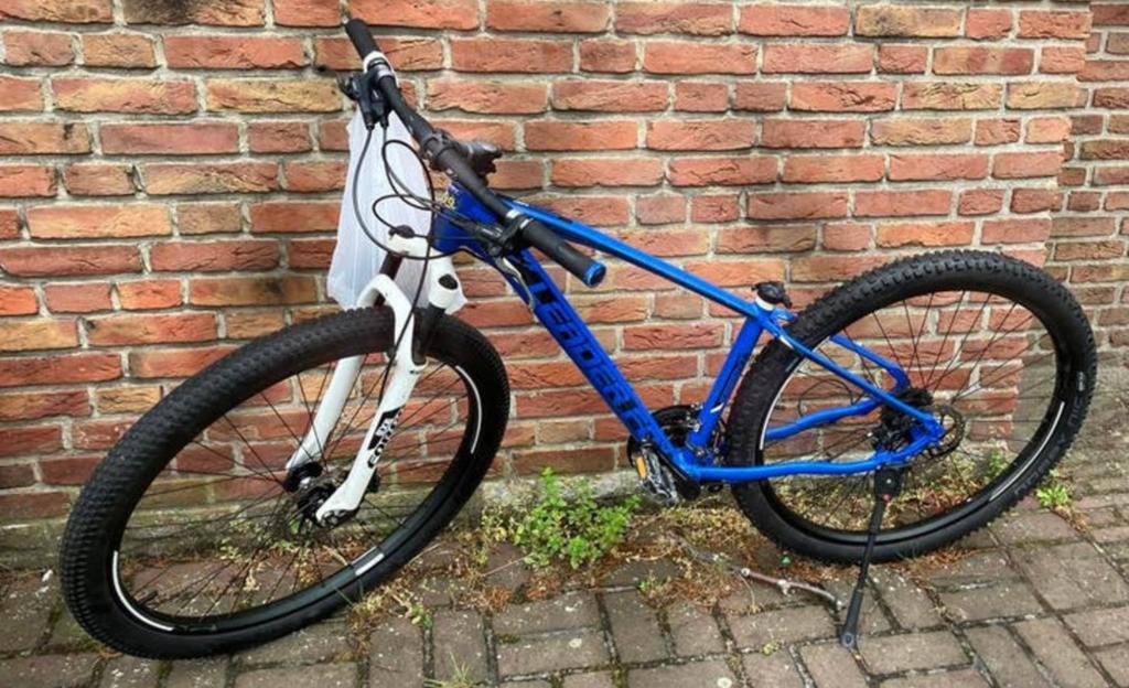 MOUNTAINBIKE LEADER FOX,wat werk,zeker en vast goede fiets, Fietsen en Brommers, Ophalen, Zo goed als nieuw