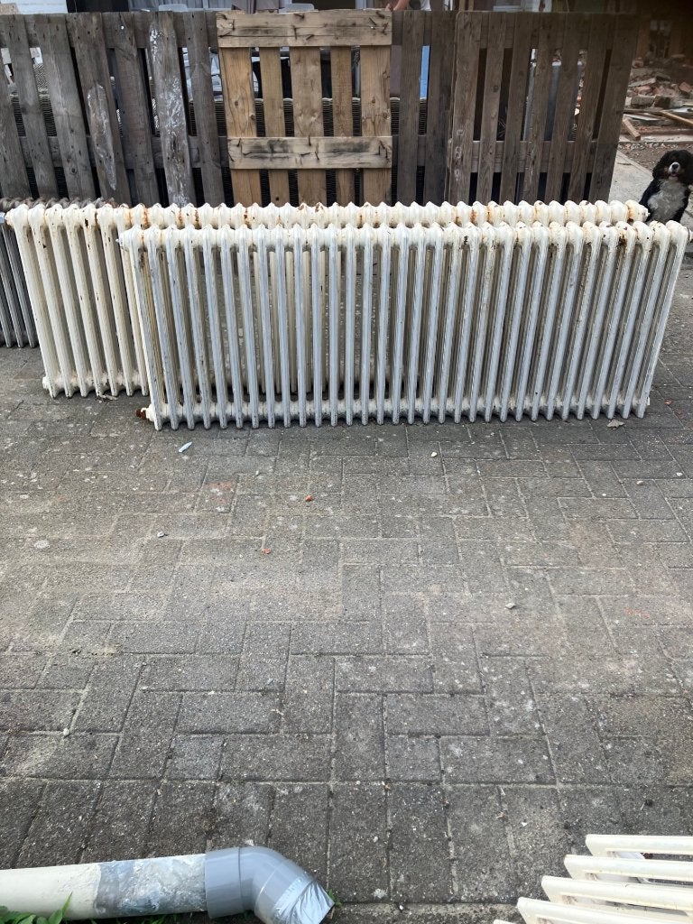Gietijzeren radiatoren, Doe-het-zelf en Bouw, Ophalen, 30 tot 80 cm, Gebruikt, Radiator
