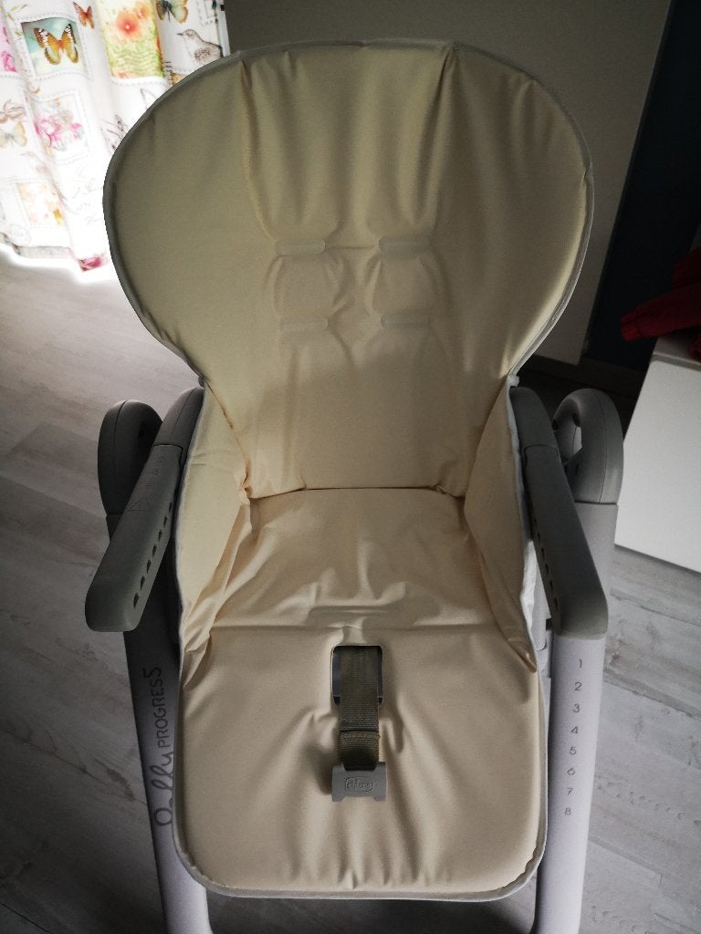 Chaise haute, Enfants & Bébés, Chaises pour enfants, Comme neuf, Chaise évolutive, Enlèvement