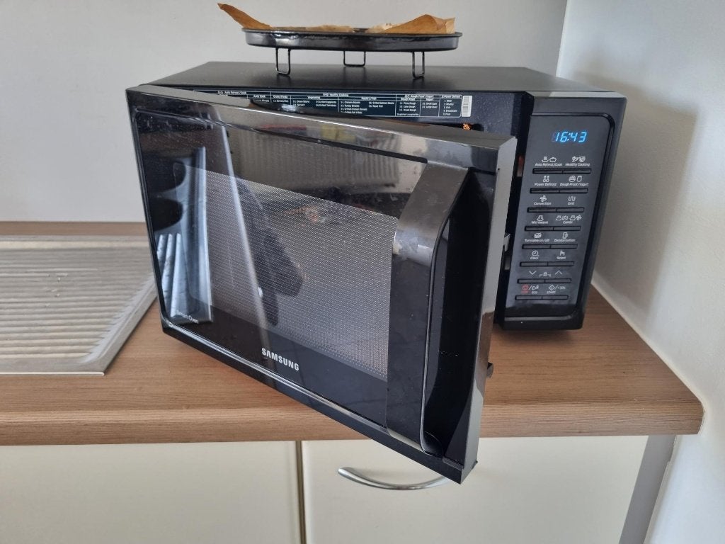 Samsung MC28H5015AK Combi microgolfoven, Elektronische apparatuur, Ophalen, Gebruikt, Grill, Draaiplateau