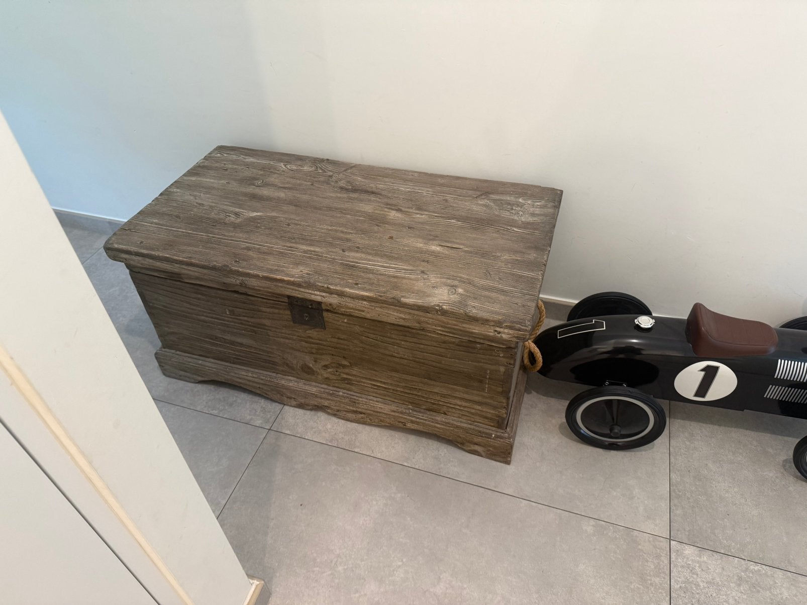 Mooie houten kist vintage, Huis en Inrichting, Woonaccessoires | Kisten, Ophalen, Gebruikt