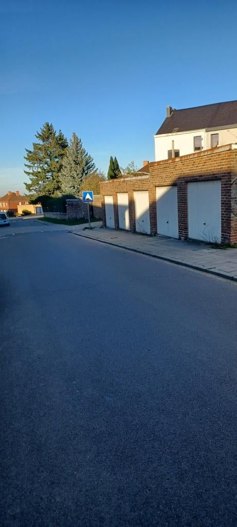 GARAGE À VENDRE SITUE BEYNE HEUSAY