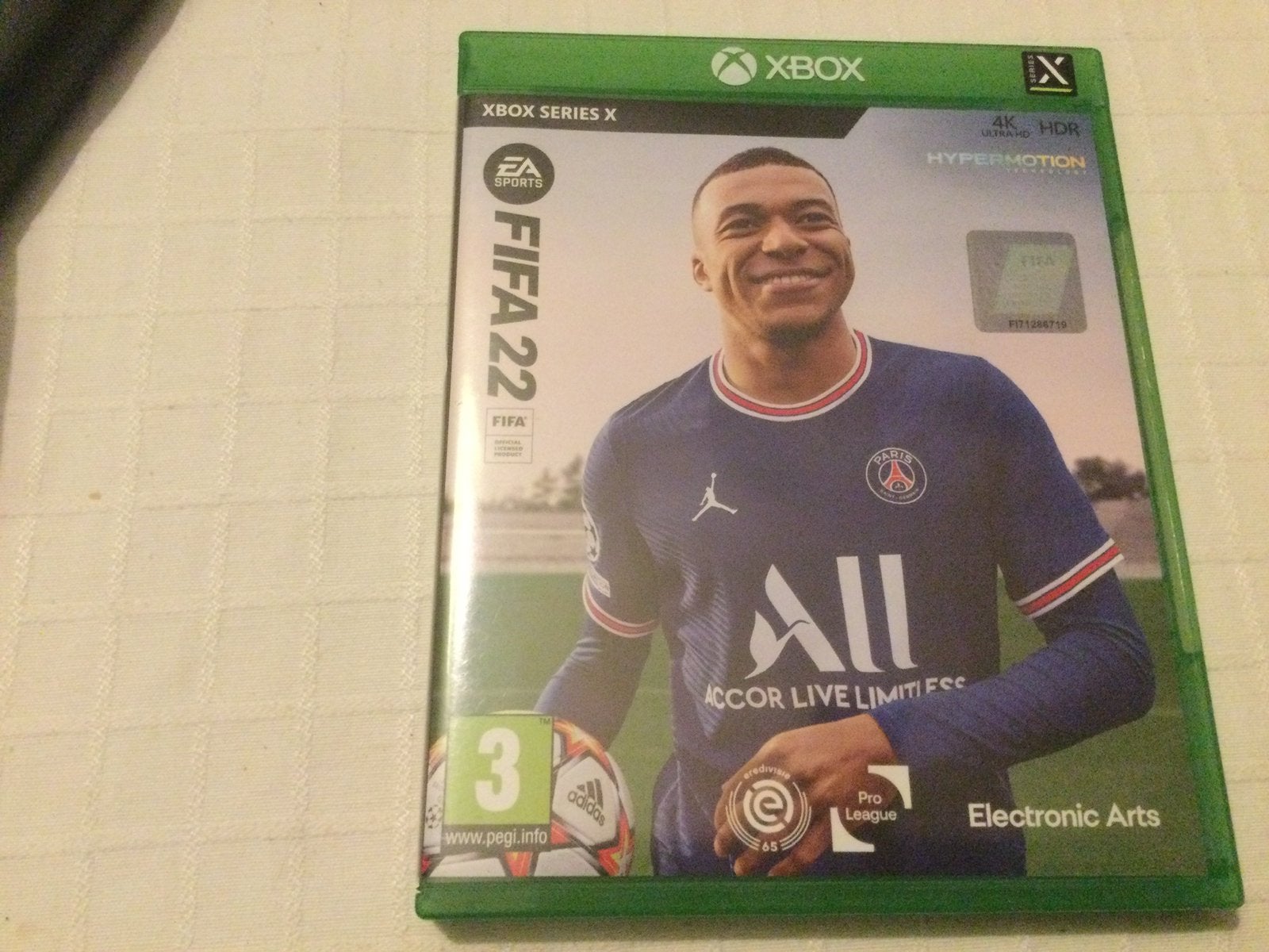 Xbox series x fifa 22, Ophalen of Verzenden, Zo goed als nieuw