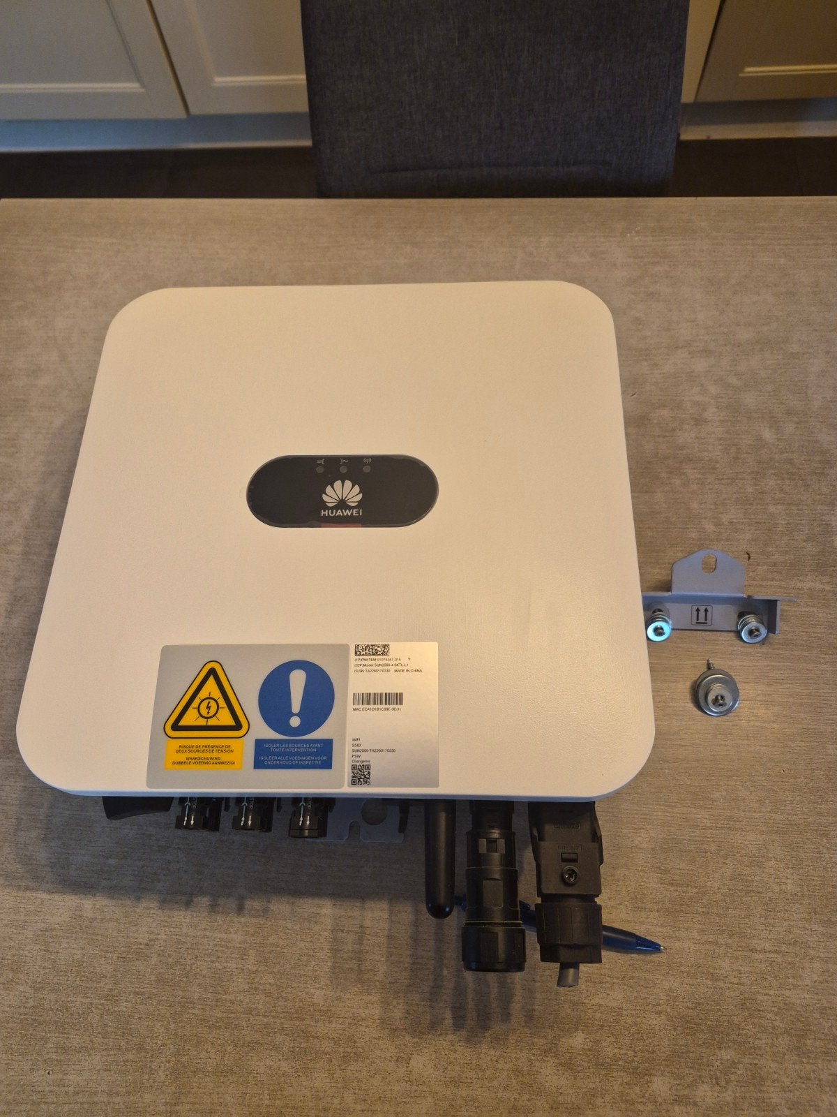 Huawei SUN2000-4.6KTL-L1 Hybride Omvormer (1-Fase) – 3 Jaar, Bricolage & Construction, Panneaux solaires & Accessoires, Enlèvement