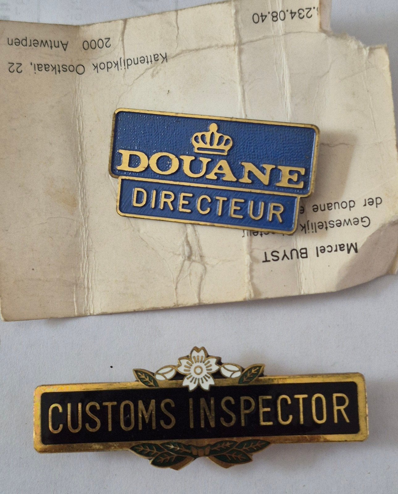 Ensemble d'insignes de la douane belge. Douane, Enlèvement ou Envoi, Neuf, Autres sujets/thèmes, Insigne ou Pin's