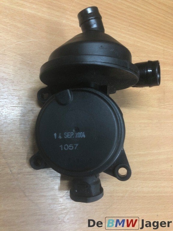 Carterventilatie BMW 1 serie 3 serie x3 Z4 N46  11617503519, Gebruikt, Ophalen of Verzenden, BMW