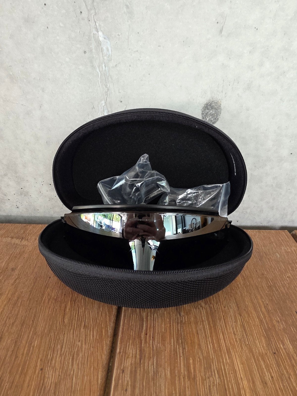 oakley kato, Ophalen, Nieuw, Zwart, Hardcase