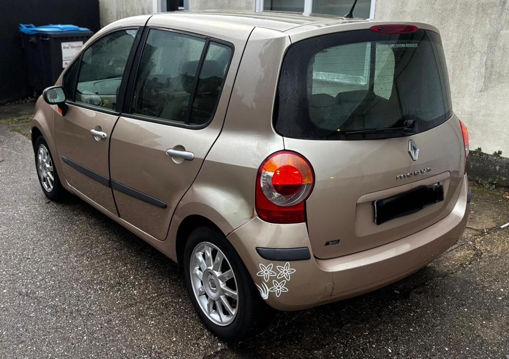 Renault modus 1.6 benzine automaat 130dkm gekeurd, Auto's, Renault, Automaat, Electronic Stability Program (ESP), 1600 cc, 5 deurs