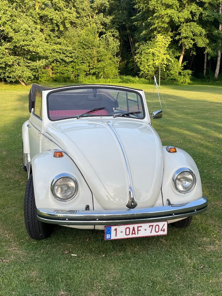 Oldtimer VW kever cabrio 1300 van 1969, foto 9
