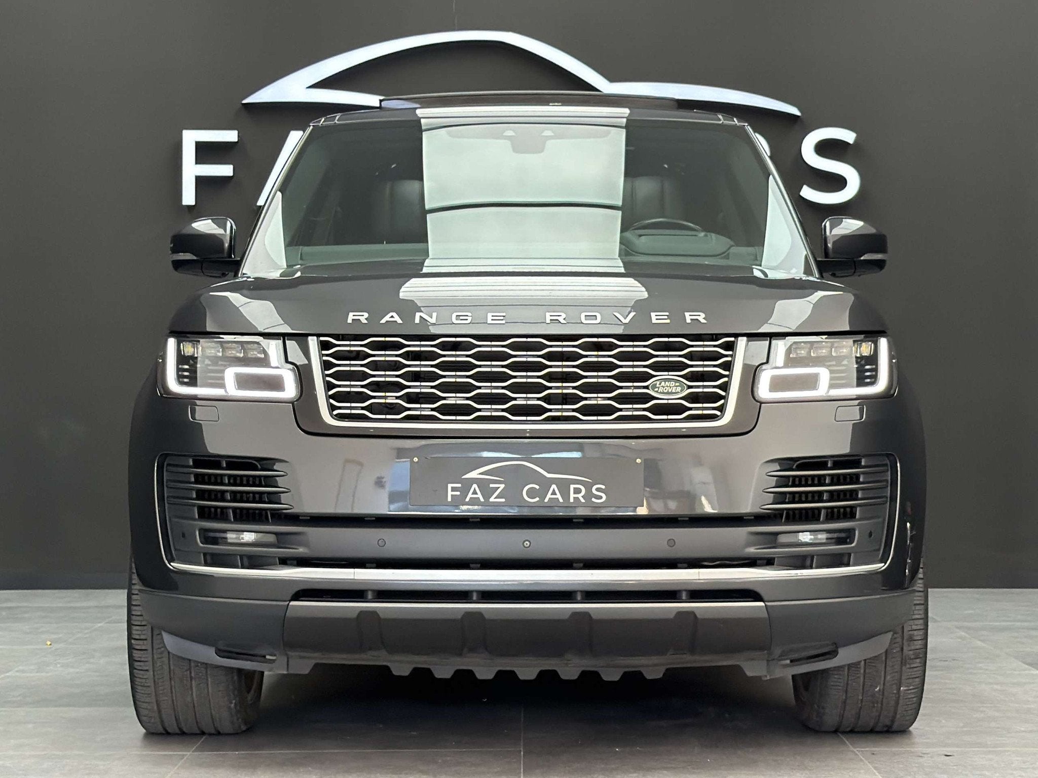 Land Rover Range Rover 4.4 SDV8 Vogue *1ER PROP + FULL OPTIO, Autos, Cuir, Argent ou Gris, Achat, Euro 6