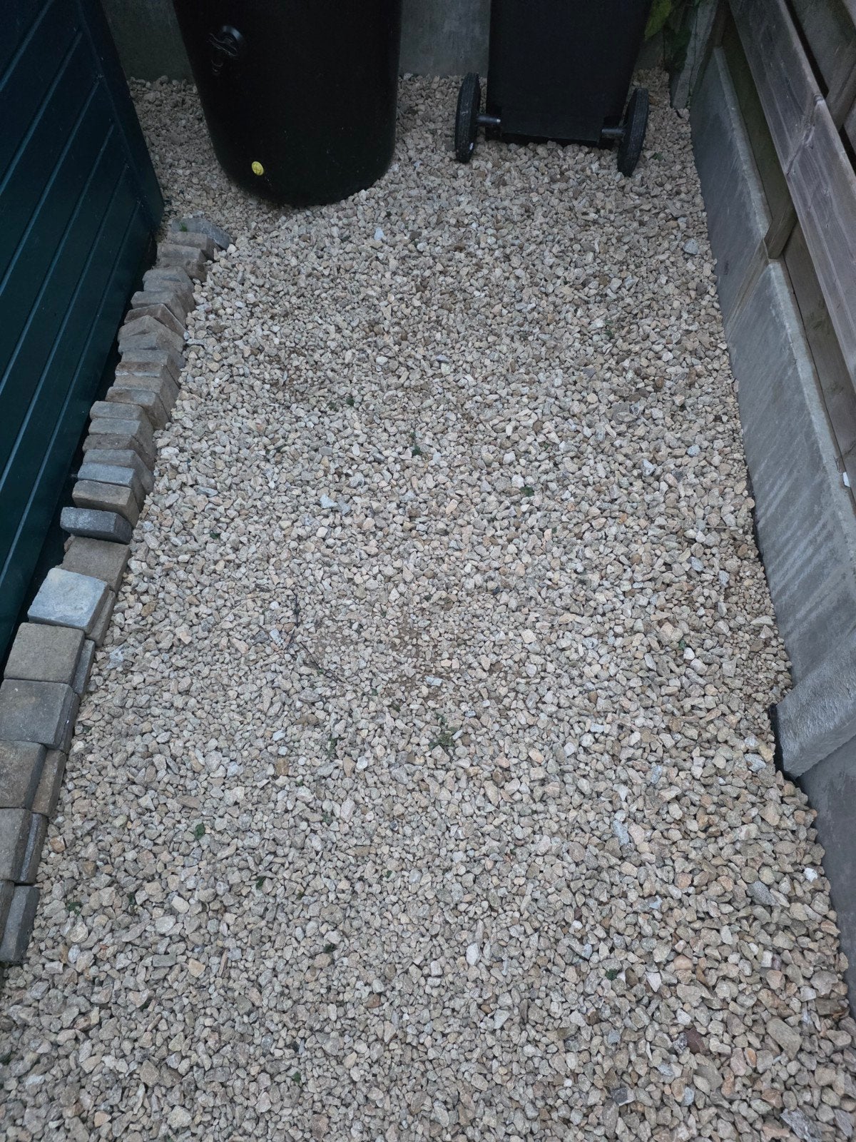 Grind beige 1,5 kuub, zelf ophalen te Strijpen (Zottegem), Ophalen, Beige, Grind