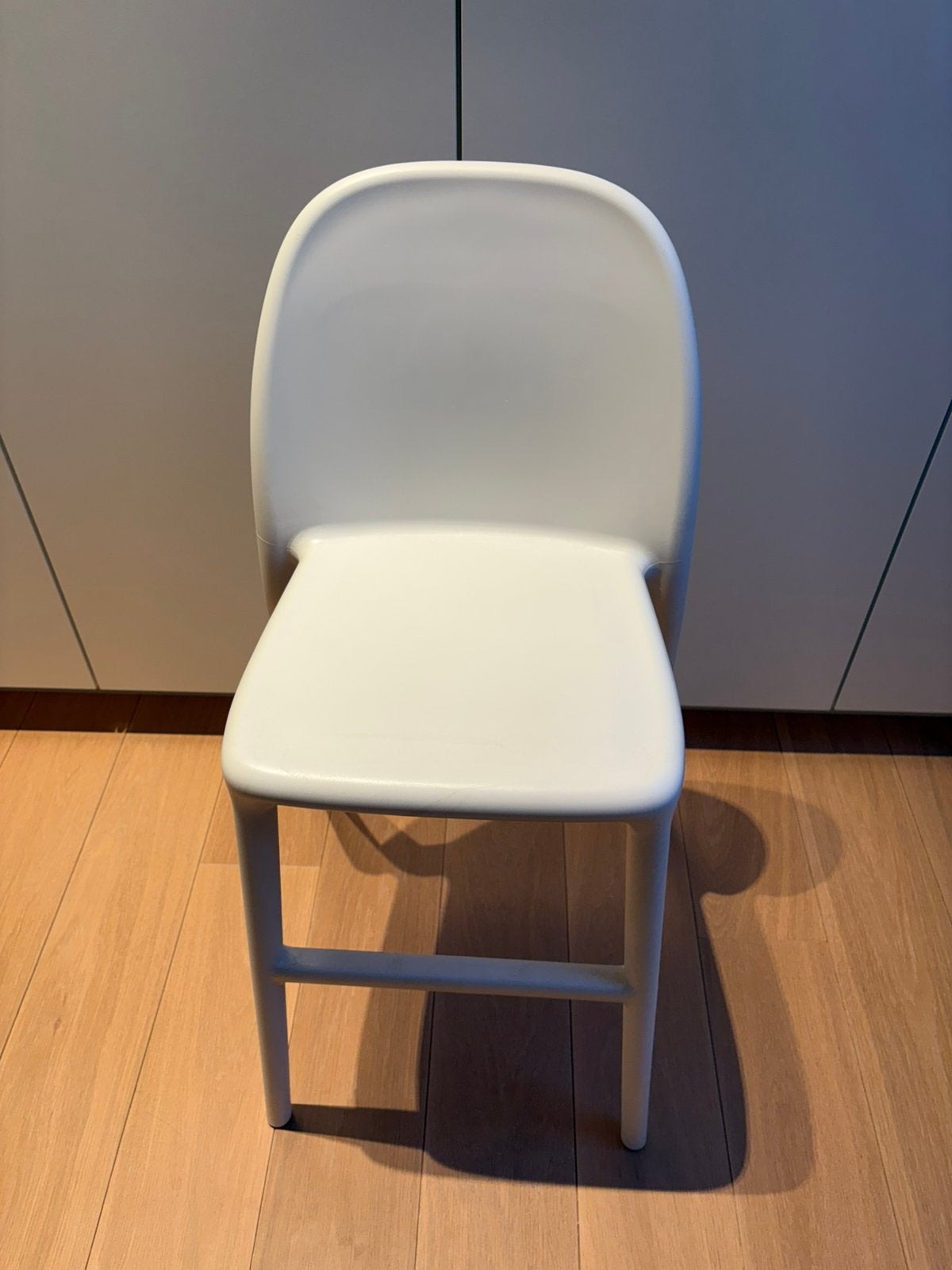 Ikea stoel urban wit, Kinderen en Baby's, Ophalen, Zo goed als nieuw