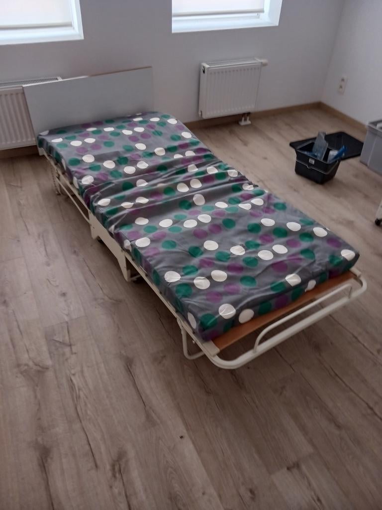 Plooibed, Ophalen