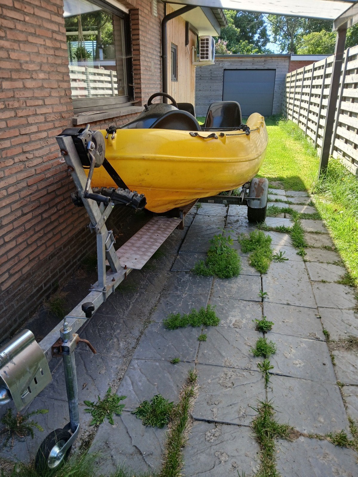 Summerfun 365 (Inclusief Trailer, Zonder Motor), Watersport en Boten, Vis- en Consoleboten, Ophalen, Polyester, Buitenboordmotor