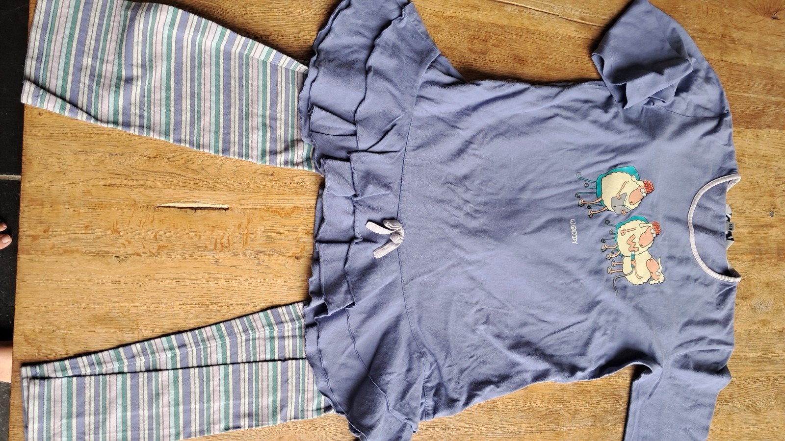 Woody pyjama schaapjes 140, Kinderen en Baby's, Nacht- of Onderkleding, Meisje, Ophalen of Verzenden, Zo goed als nieuw