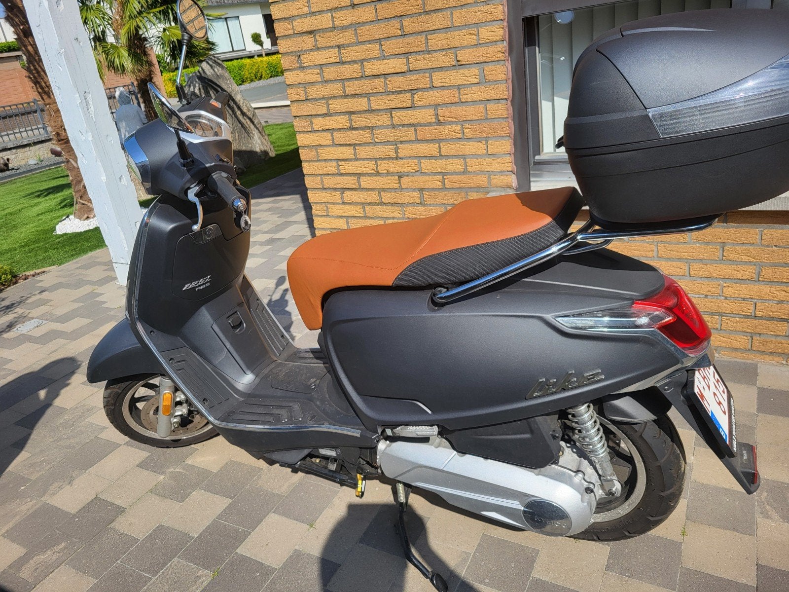Een hele mooie Kymco brommer 125cc, Vélos & Vélomoteurs, Scooters | Marques Autre, Enlèvement