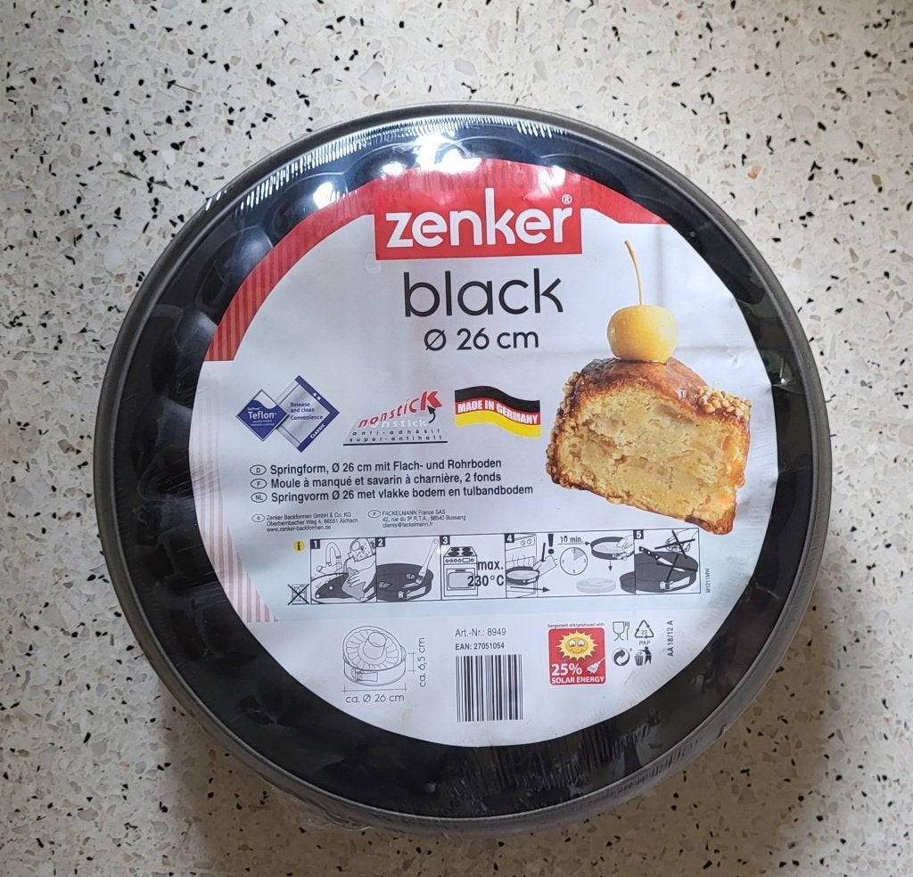 NIEUW Zenker Black 2-weg springvorm 26 cm, Ophalen of Verzenden, Nieuw, Taarten of Cupcakes, Bakvorm