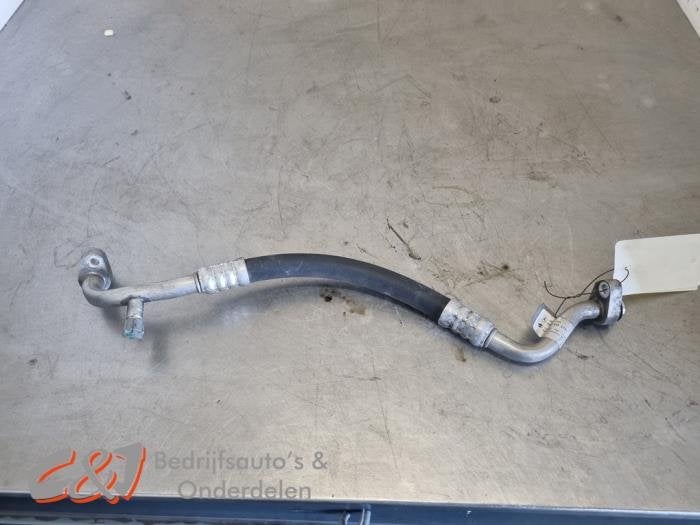 Tuyau clim d'un Mercedes Vito, 3 mois de garantie, Utilisé, -, -