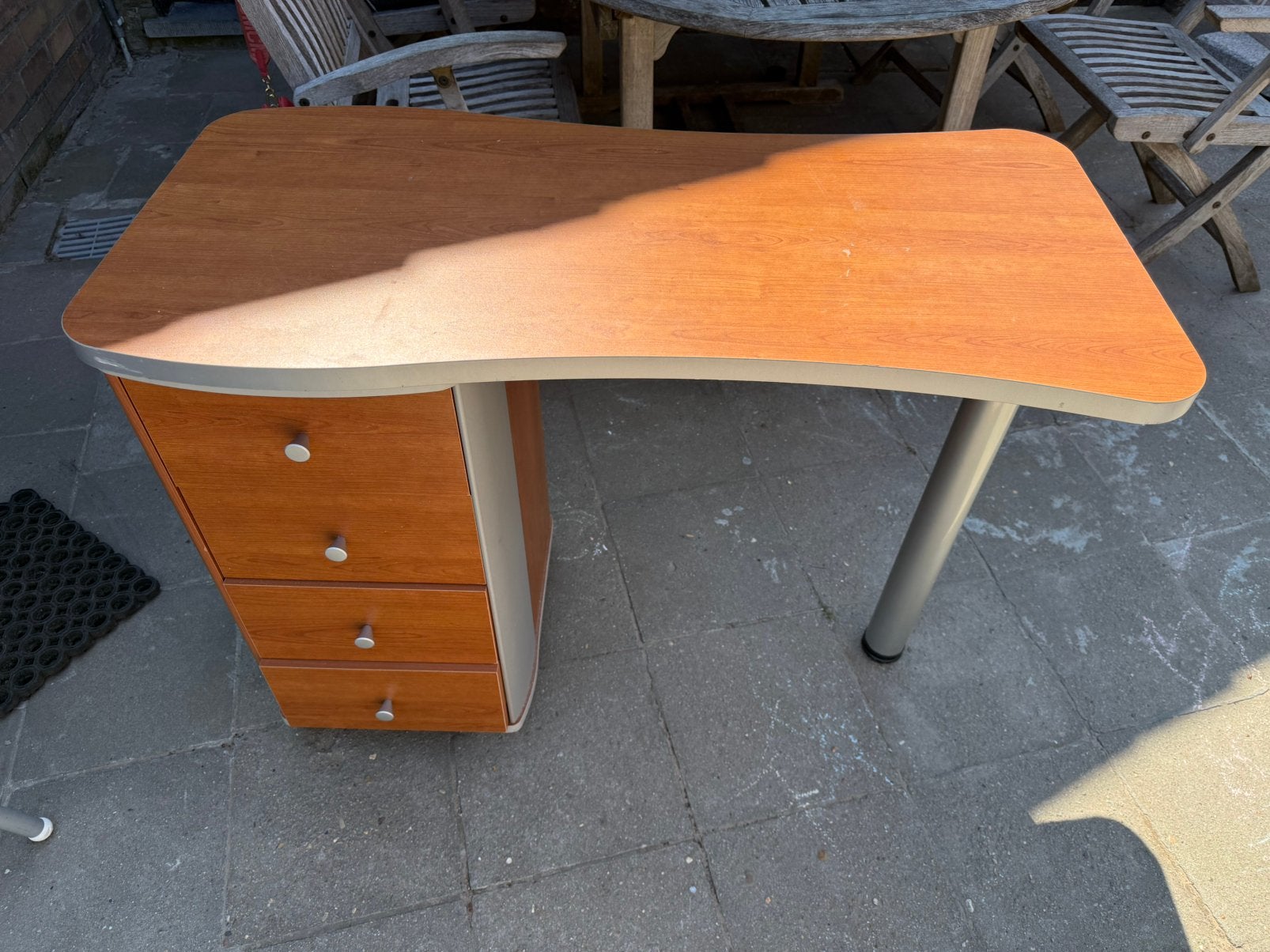 Manicure tafel, Ophalen, Gebruikt