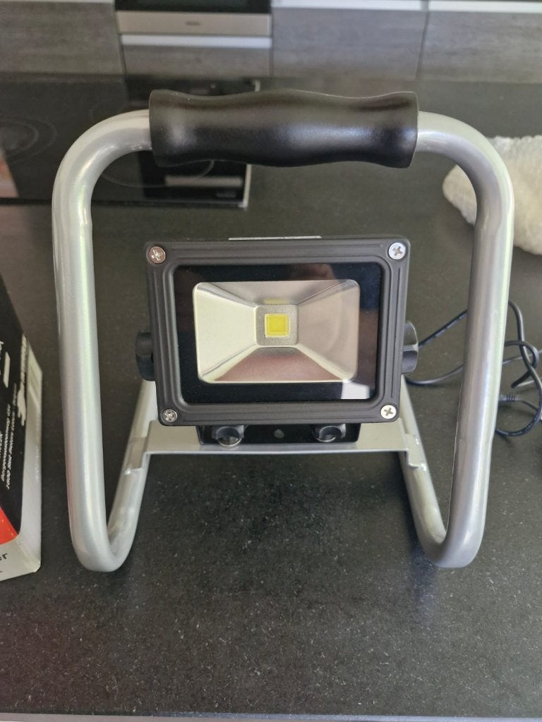 Ledlamp (voor werf of thuis) (oplaadbaar), Ophalen, Nieuw, Minder dan 50 watt, Lamp