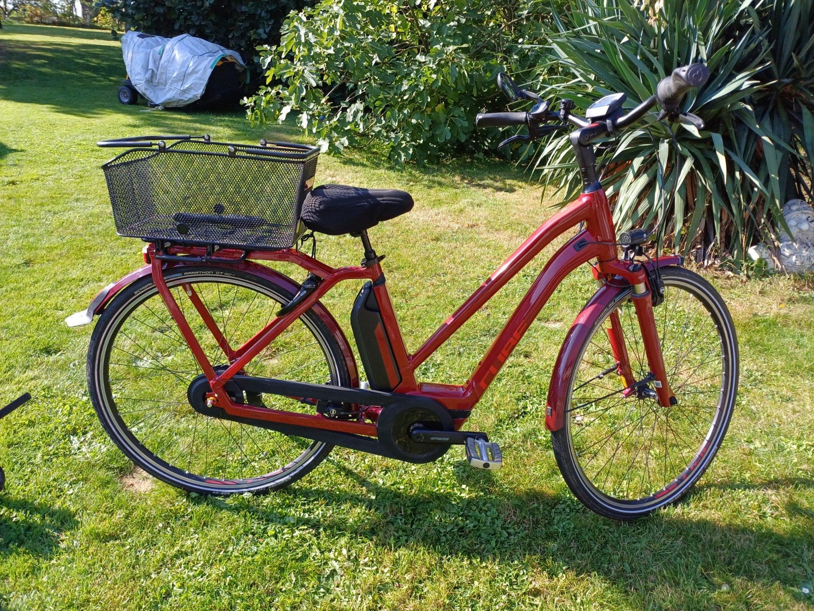CUBE elektrische damesfiets. Zo goed als nieuw, Ophalen, Zo goed als nieuw, Cube