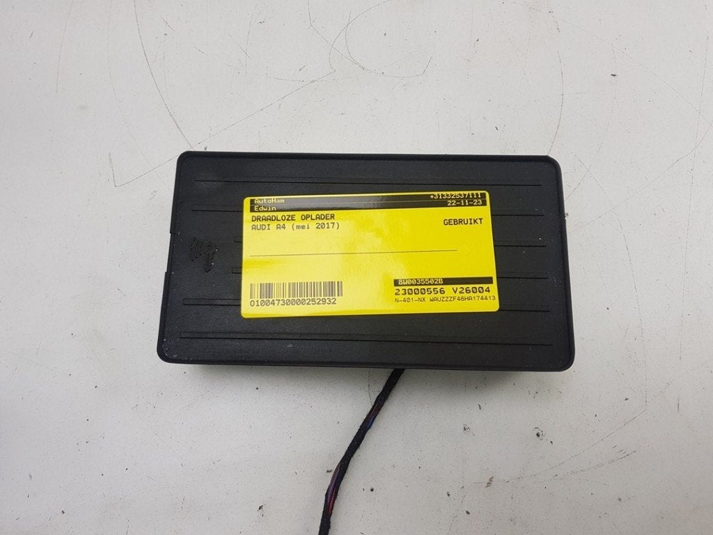 DRAADLOZE TELEFOONLADER (|8W0035502B|8W0035502A|), Audi AG, Gebruikt, Info@audi.de, Auto-Union-Straße  1,
85057  Ingolstadt, DE