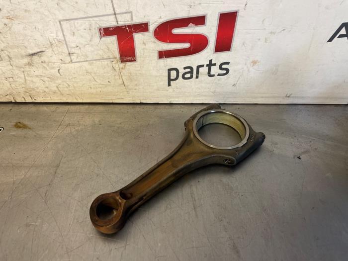 Drijfstang van een Volkswagen Touareg, Gebruikt, -, Volkswagen, -