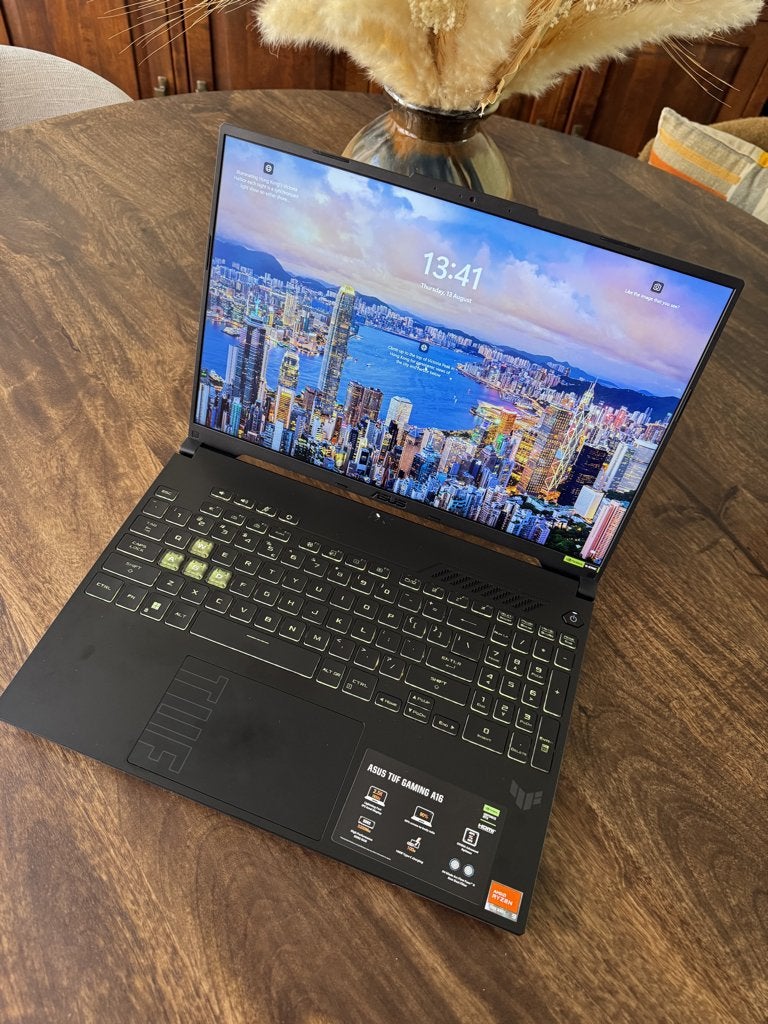 ASUS TUF A16 | Ryzen 9 | RTX 4070 | 32GB RAM | ZGAN (Doos), Computers en Software, Windows Laptops, Ophalen, Met videokaart, Asus