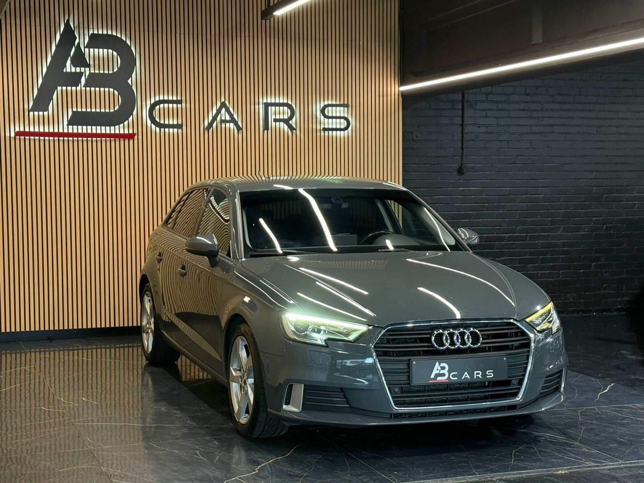 Audi A3 SPORTBACK SPORT 1.0TFSI * GARANTIE 12 MOIS *, Achat, Entreprise, 5 portes, Tissu
