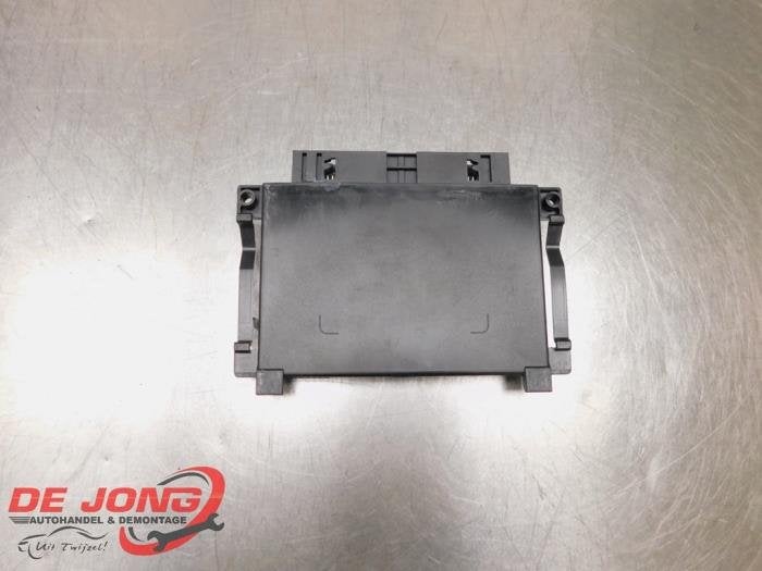Ordinateur réservoir automatique d'un Mercedes E-Klasse, 3 mois de garantie, Utilisé, -, -
