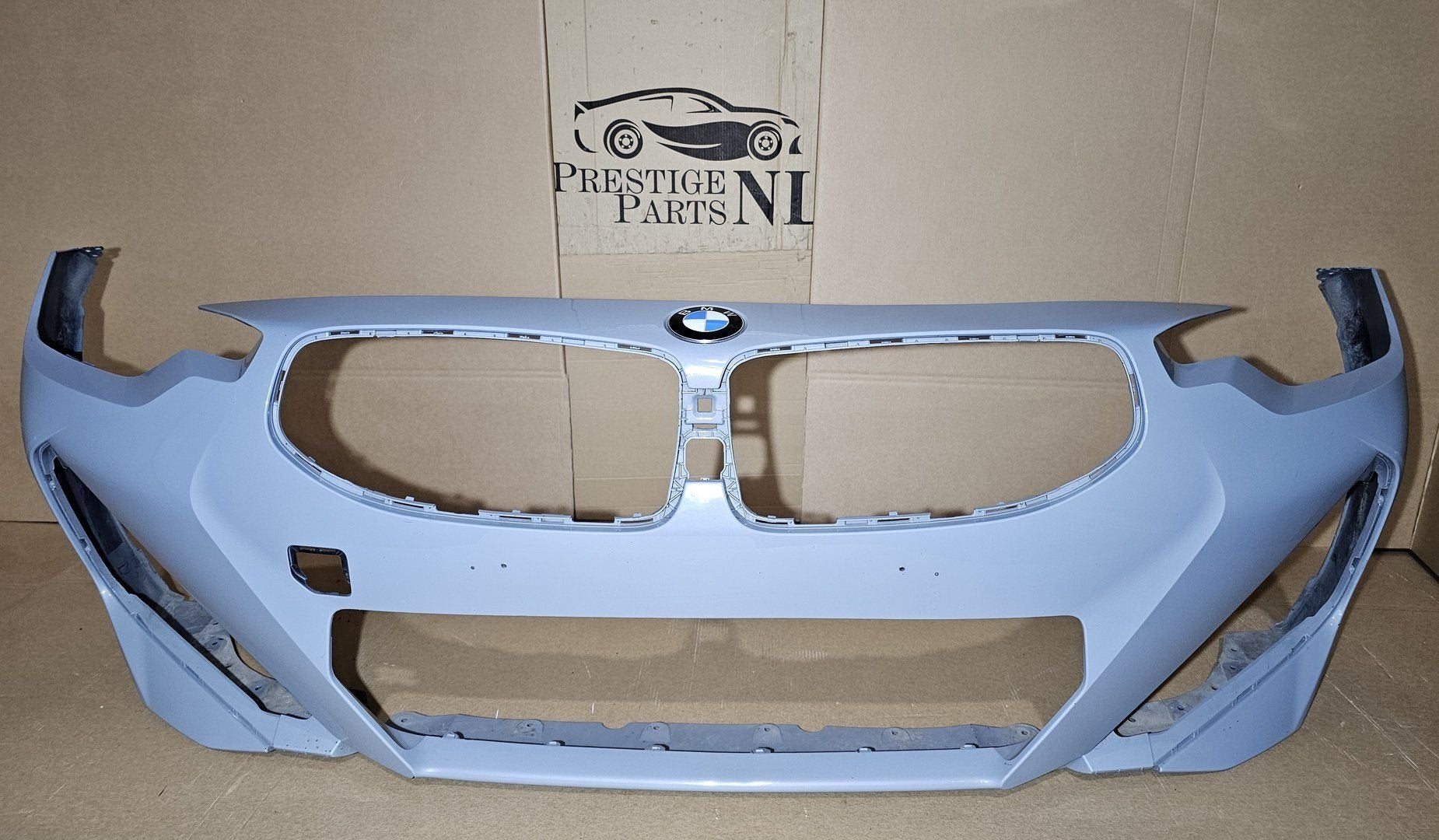 Voorbumper BMW 2 Serie G42 M PAKKET ORIGINEEL 51118098195, Gebruikt, -, Voor, Ophalen of Verzenden