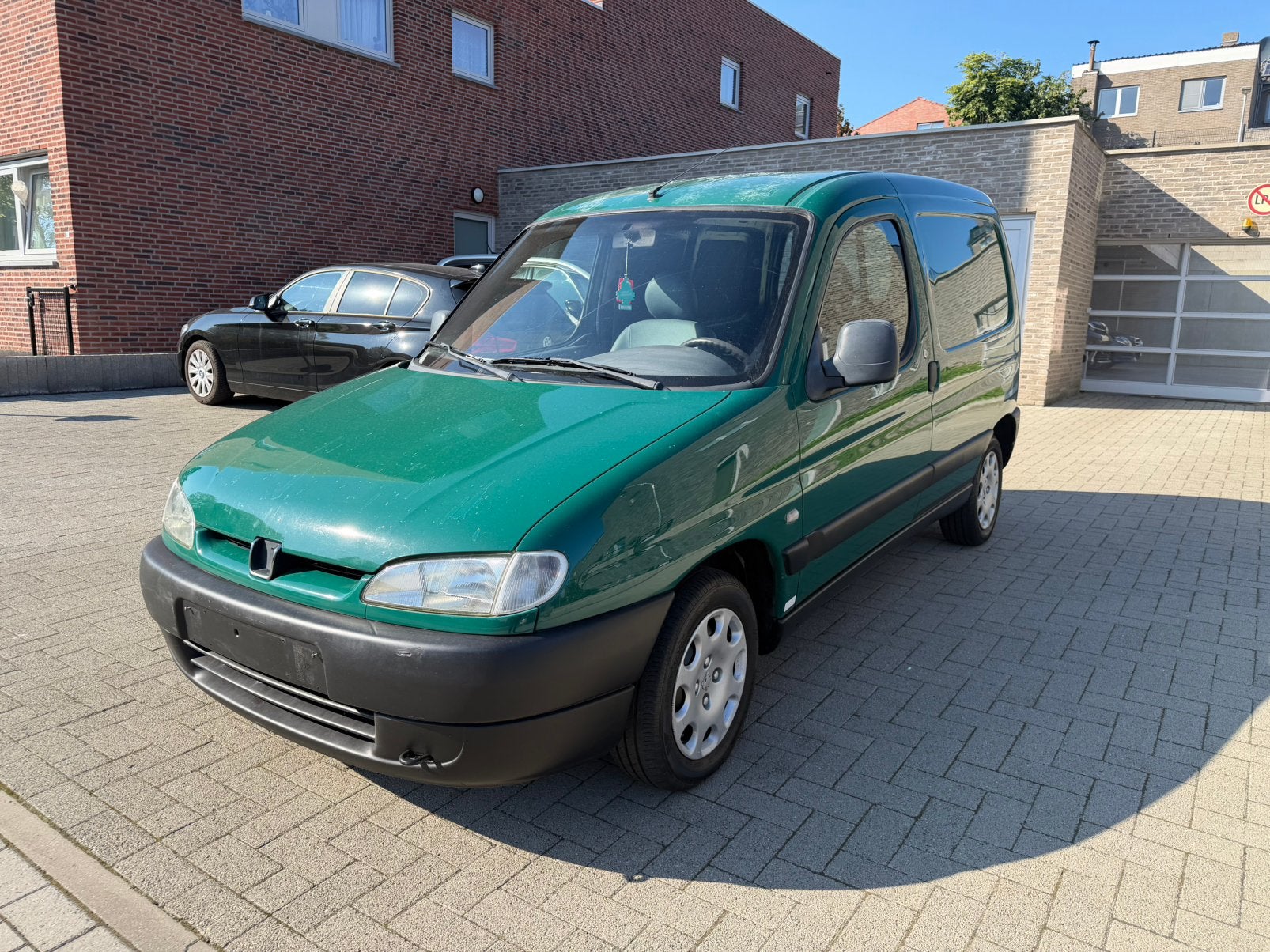 Peugeot Partner 1.9Diesel (2002) - 232DKM, Autos, Cuir et Alcantara, Achat, 2 places, Boîte manuelle