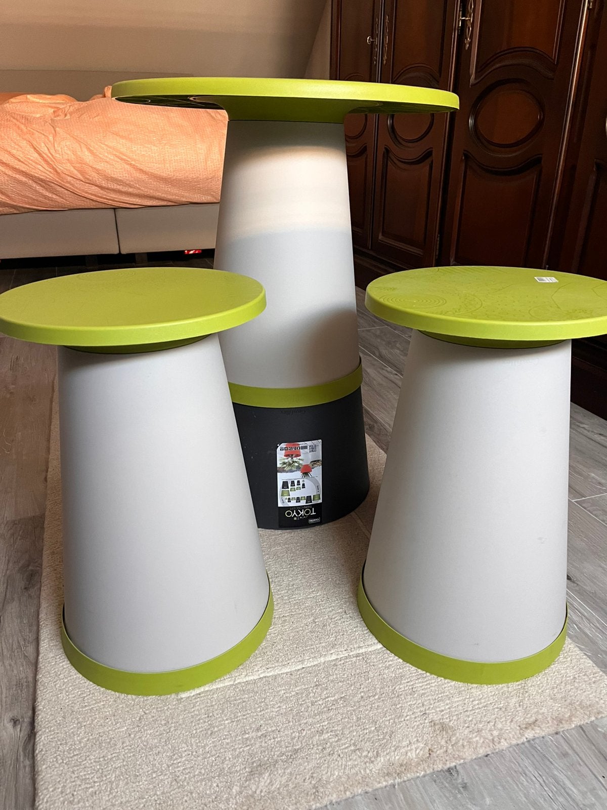 Grosfillex tafel stoeltjes plantenbak modulair, Ophalen, Zo goed als nieuw