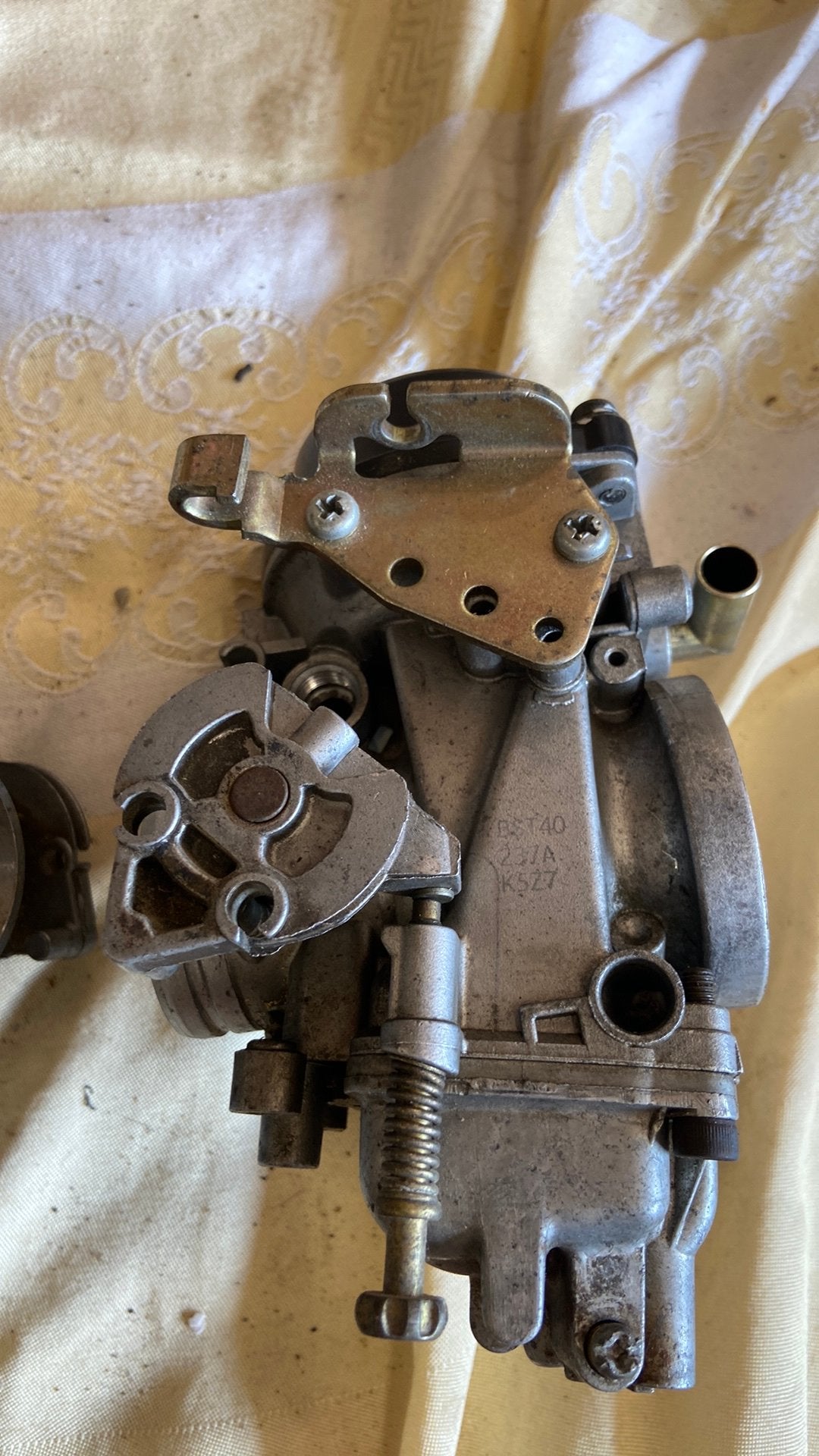 Aprilia Moto 6.5 lot carburatoren Mikuni BST40, Ophalen